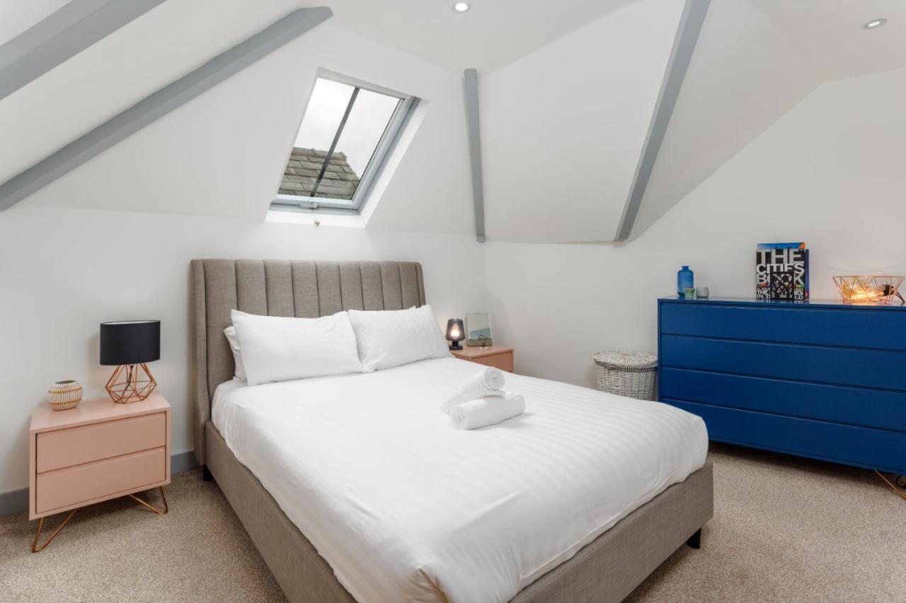 The Scouse House - Air Host & - Quirky 2 Bedroom Holiday home