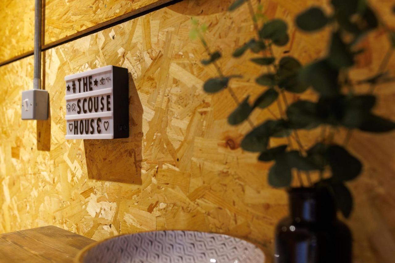 The Scouse House - Air Host & - Quirky 2 Bedroom Holiday home Liverpool